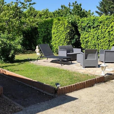 Maison De Village Avec Exterieur Oysonville Kültér fotó