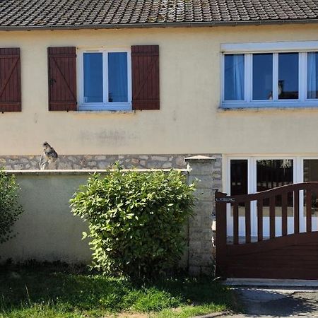 Maison De Village Avec Exterieur Oysonville Kültér fotó