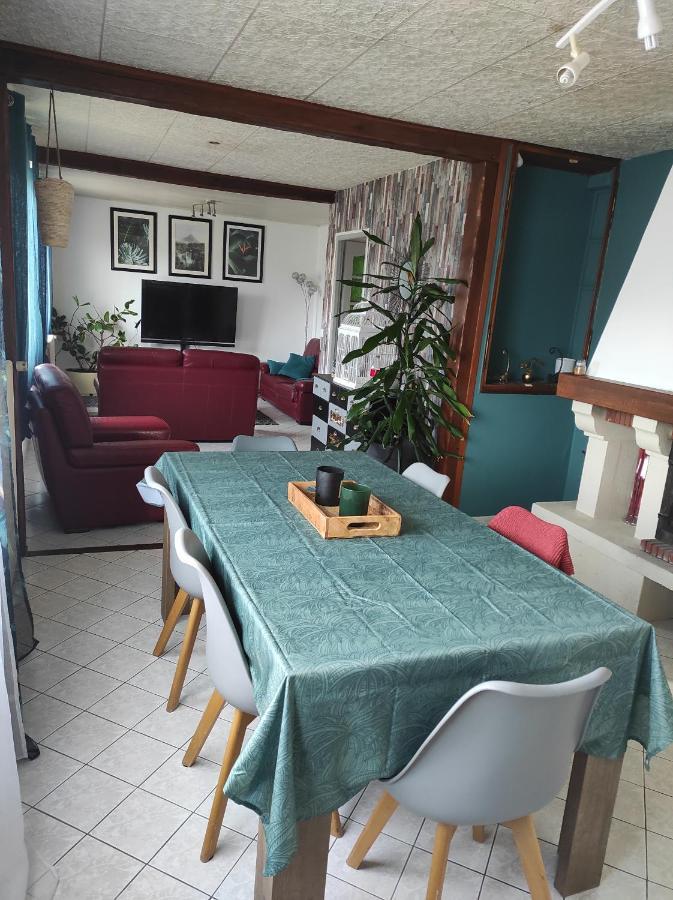 Maison De Village Avec Exterieur Oysonville Kültér fotó