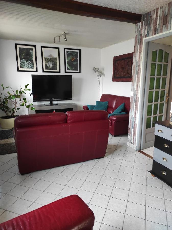Maison De Village Avec Exterieur Oysonville Kültér fotó