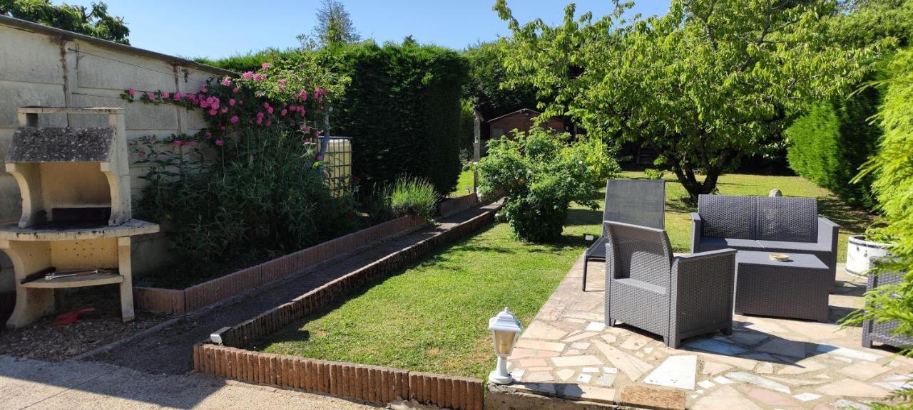 Maison De Village Avec Exterieur Oysonville Kültér fotó